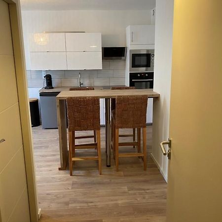 Appartement Climatise Sete - Rue Montmorency Exterior photo